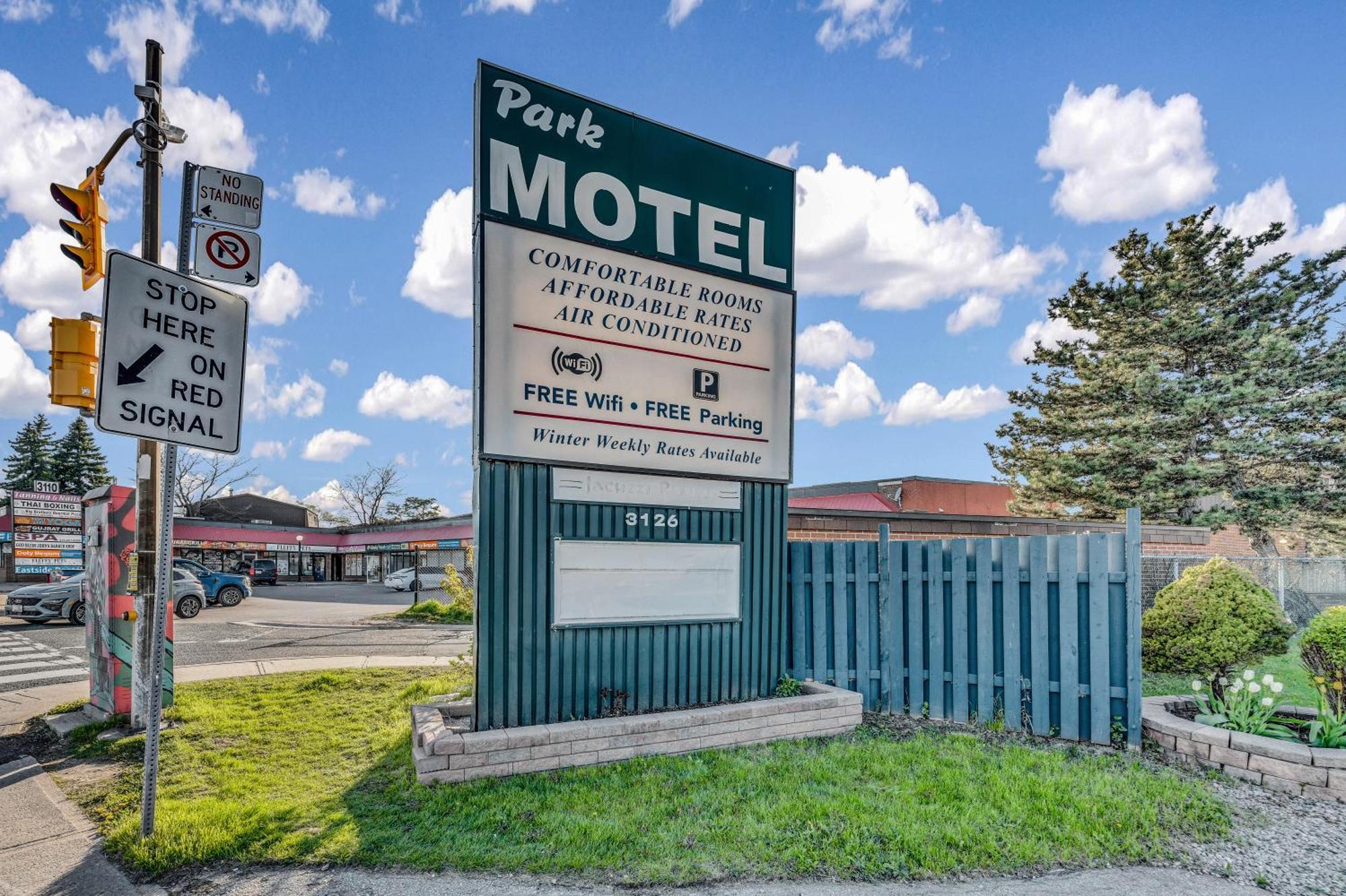 Park Motel Toronto Buitenkant foto